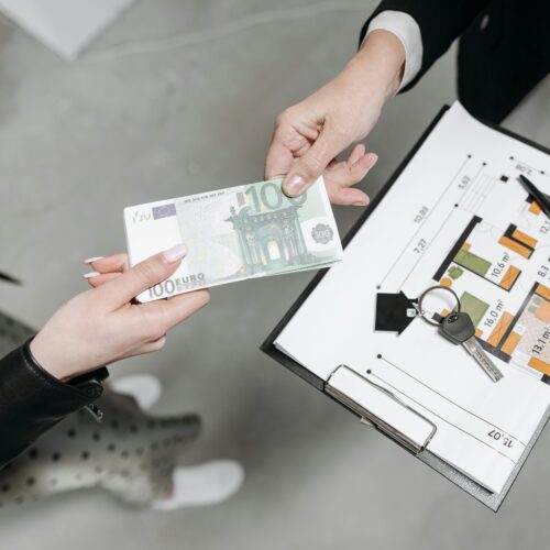 Czym jest renta hipoteczna? Odkryj zalety i wady renty dożywotniej